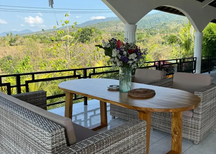 Villa Jambu, Lovina-kayuputih Lovina Beach