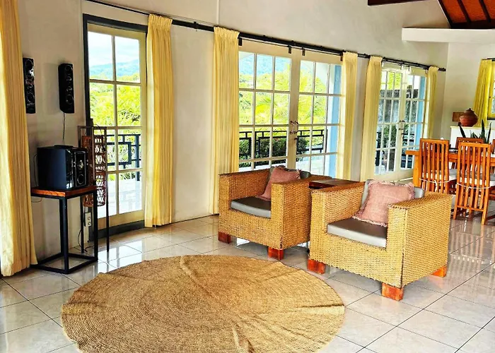 Villa Jambu, Lovina-kayuputih Lovina Beach